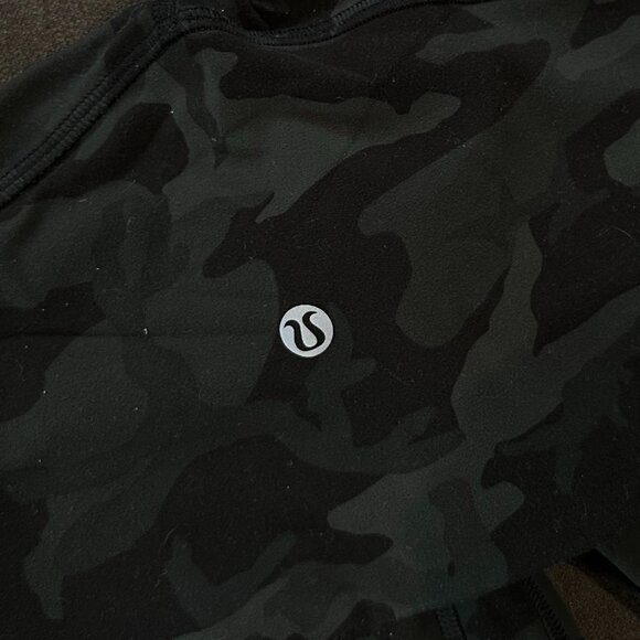 Lulu Lemon 28" Align Leggings - Camo - Picture 2 of 3